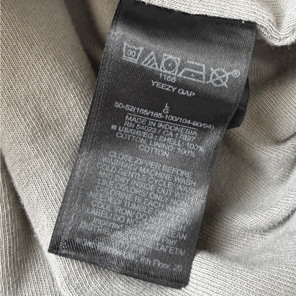 Yeezy GAP Light Gray Zip Up Sweater - Picture 4 of 4